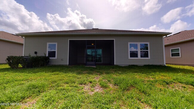 Building Photo - 189 Trumpco Dr