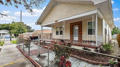 Building Photo - 1411 E 24th Ave