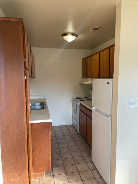 Building Photo - 125 Arcola St