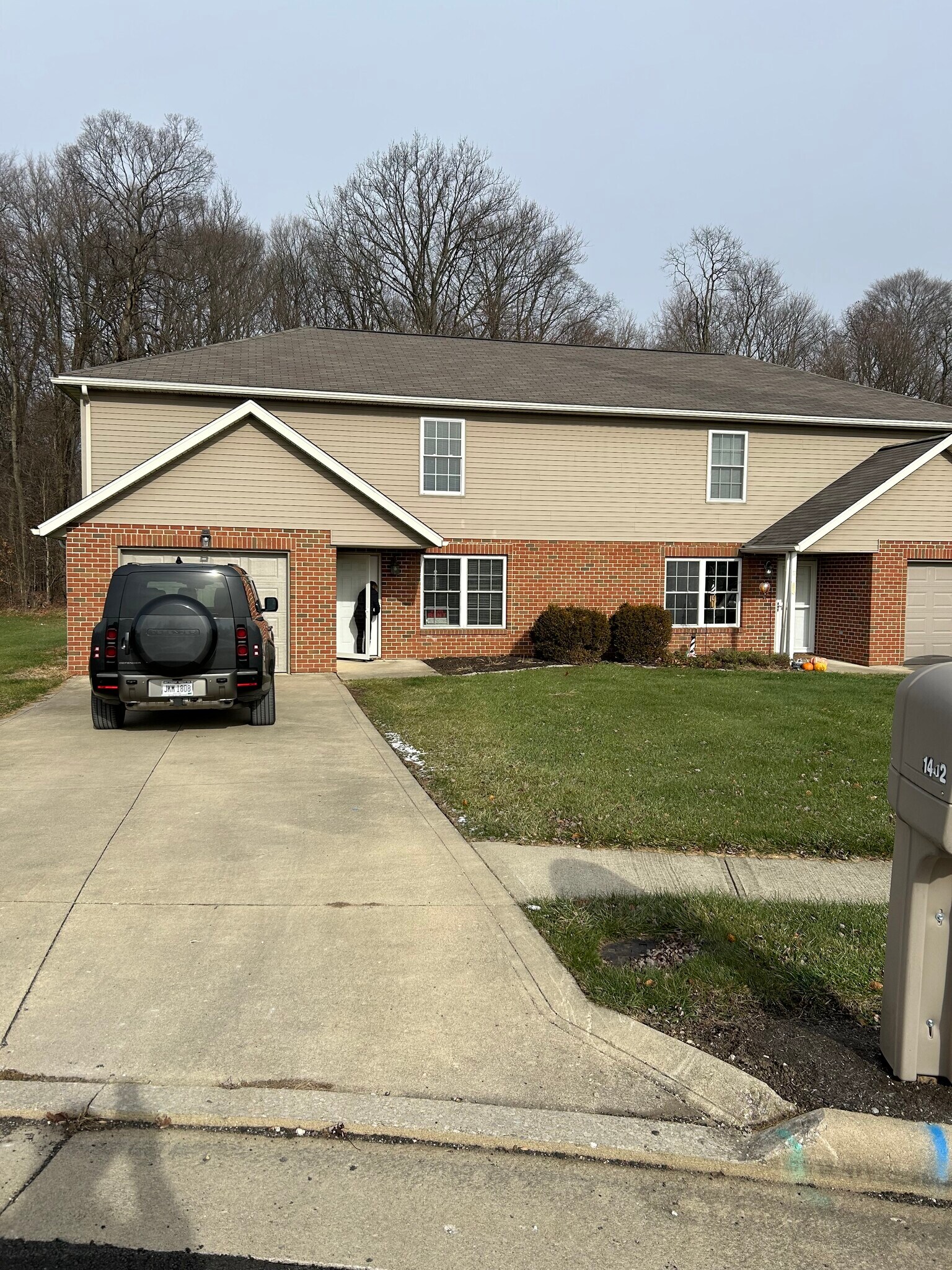 Building Photo - 1402 Benbrandon Ct