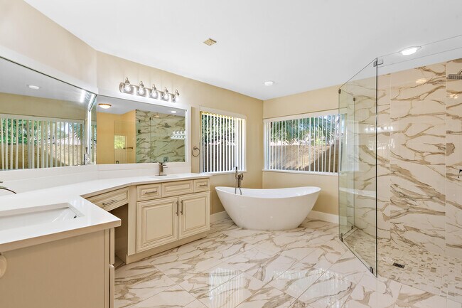 Building Photo - 6051 NW 60th Ave