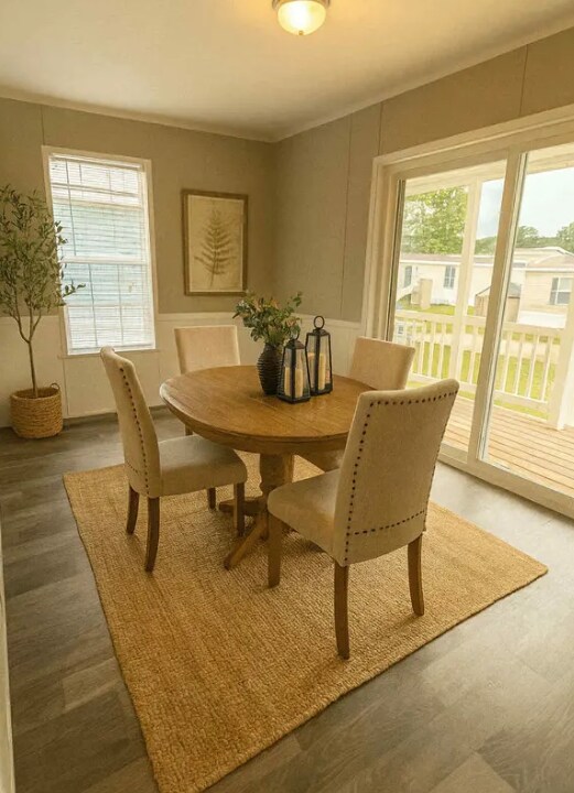 Building Photo - 16645 Lakewood Dr