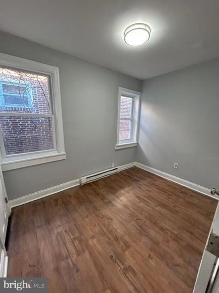 Building Photo - 5824 Florence Ave