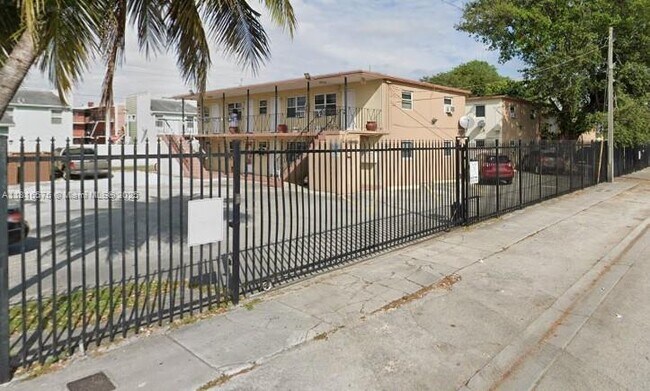 Building Photo - 1275 NW 60th St