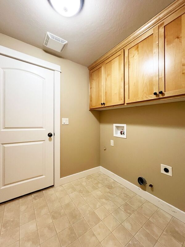 Building Photo - 1434 Leaf Ln