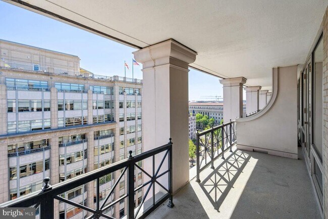 Building Photo - 701 Pennsylvania Ave NW