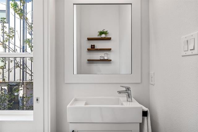 Building Photo - 2317 Moser Ave