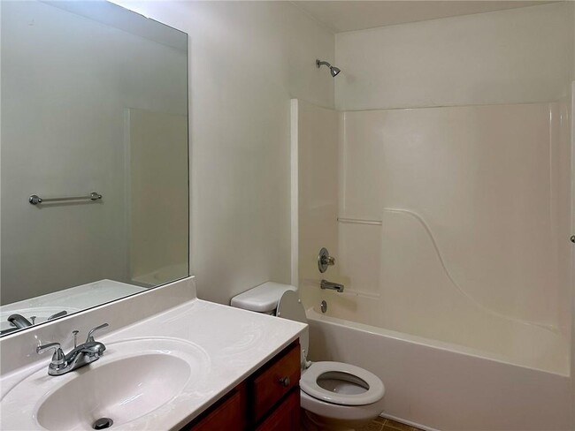 Building Photo - 2091 Executive Dr N