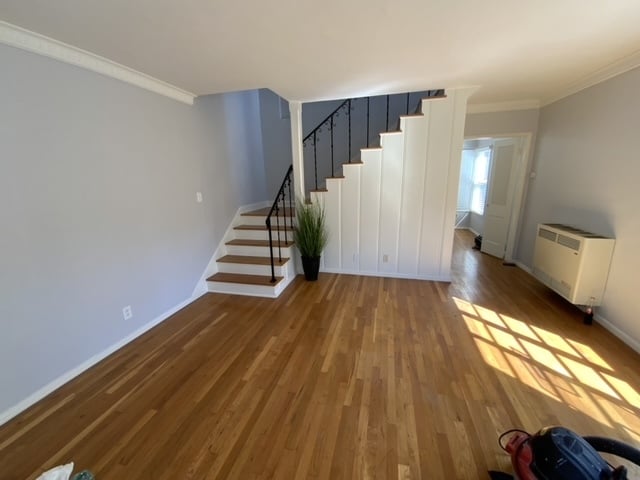 Building Photo - 2028 3/4 Argyle Ave