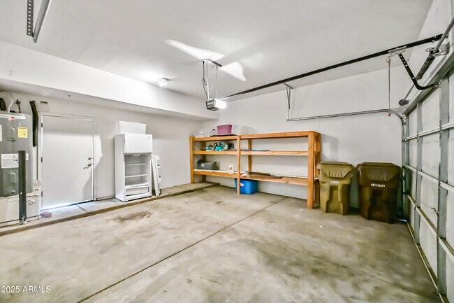 Building Photo - 8053 W Waltann Ln
