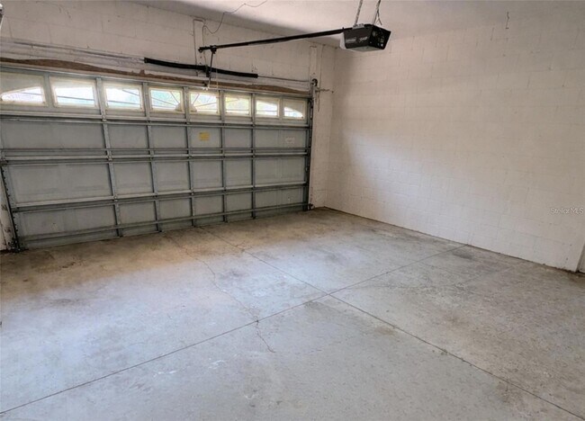 Building Photo - 3637 Weatherfield Dr