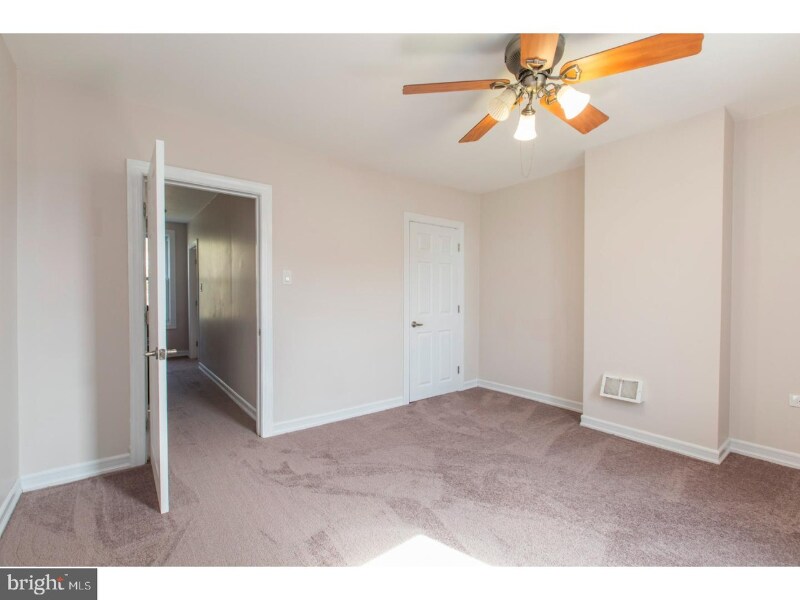 Building Photo - 3319 Krail St