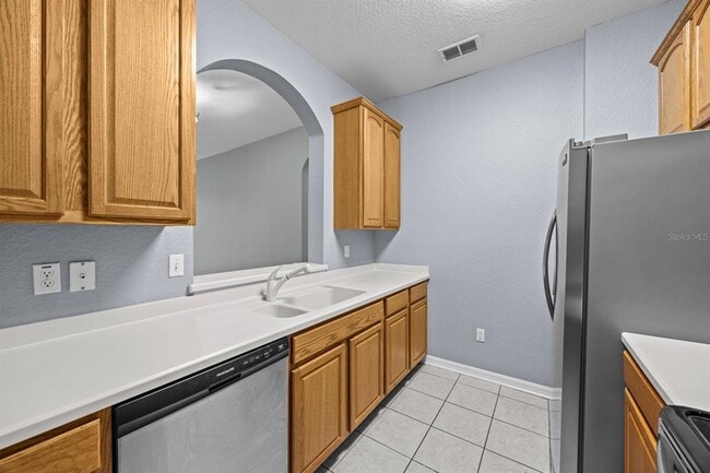 Building Photo - 1355 Venezia Ct
