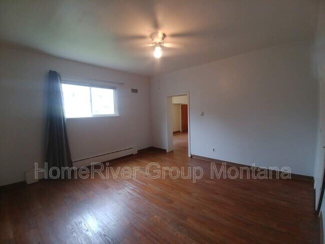 Building Photo - 603 Stephens Ave