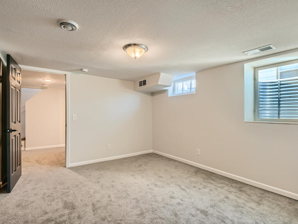 Building Photo - 1316 Oxford St