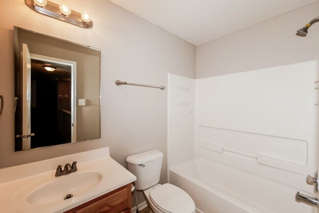 Building Photo - 2069 Prairie Sky Ln