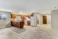 Building Photo - 4600 S Packard Ave