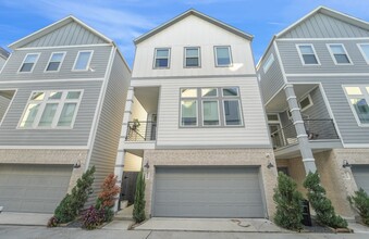 Building Photo - 622 Janisch Rd