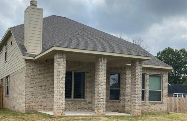 Building Photo - 10918 Hillside Dr