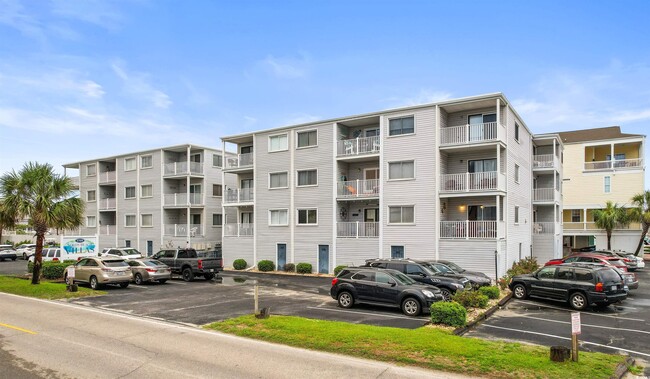 Building Photo - 5709 N Ocean Blvd