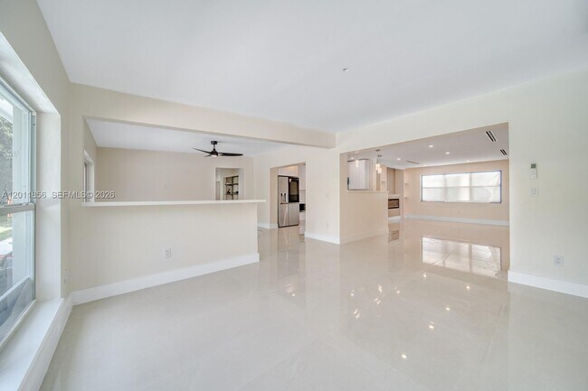 Building Photo - 15730 SW 87th Ct