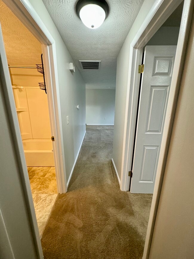 Building Photo - 7417 Rob St NW