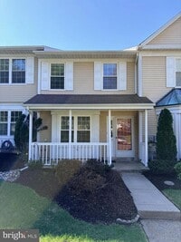 Building Photo - 144 Leedom Way