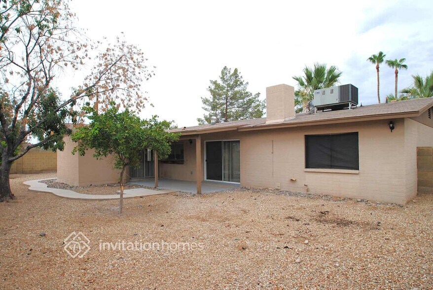 Building Photo - 8838 N 46th Dr