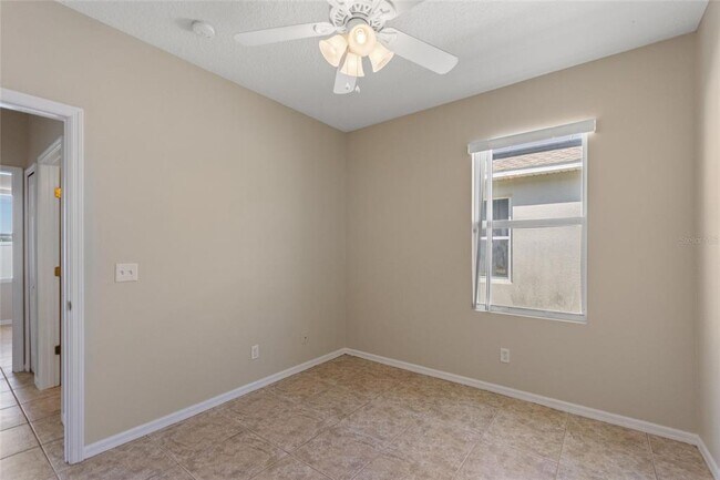 Building Photo - 326 Cotswold Cir