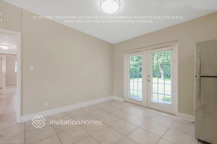 Building Photo - 8527 Bengalin Ave