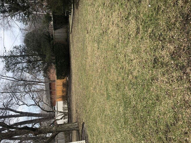 Building Photo - 3203 Sprucewood Rd