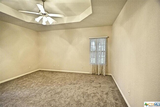 Building Photo - 2725 Diamond Trail