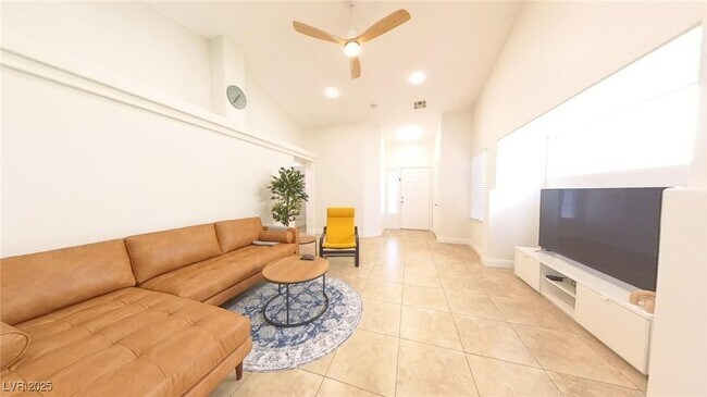 Building Photo - 7624 Glorietta Bay Ct