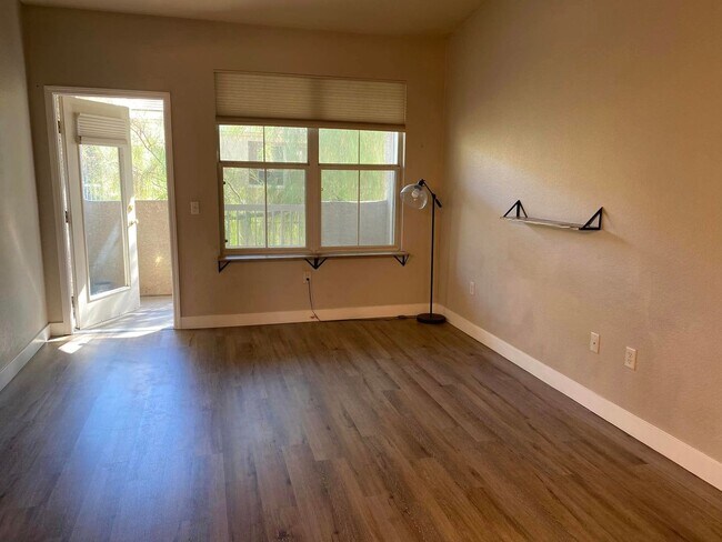 Building Photo - 9975 Peace Way