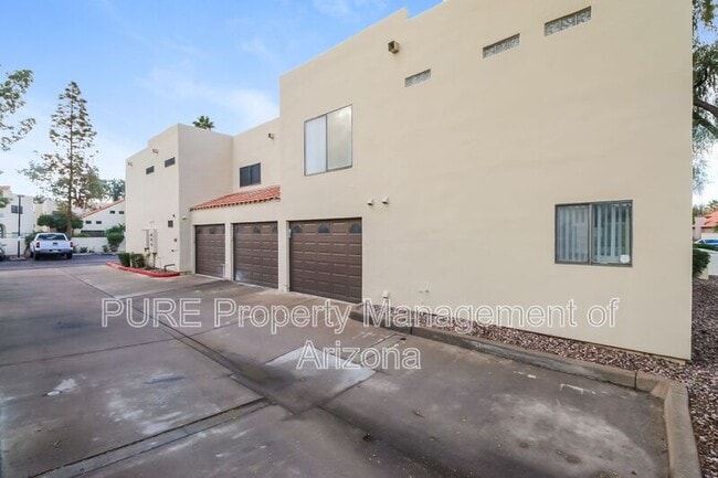 Building Photo - 5665 W Galveston St