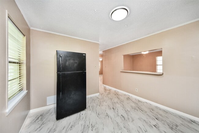 Building Photo - 1503 31st St