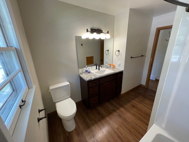 Bathroom main level - 1208 E 30th St