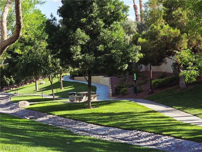 Building Photo - 1113 Lumina Ct
