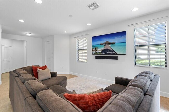 Building Photo - 4855 NW 55th Pl