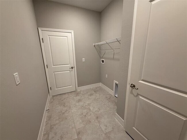 Building Photo - 2023 Greenley Rd