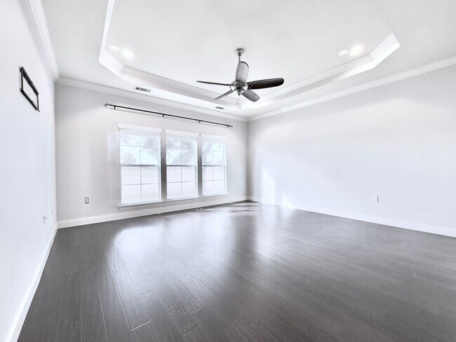 Building Photo - Luxury 4BR/3BA Home on Golf Course in Pelican Point – Resort-Style Living!