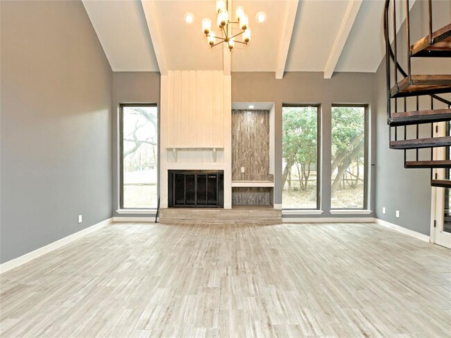 Building Photo - 44 Casa Verde St