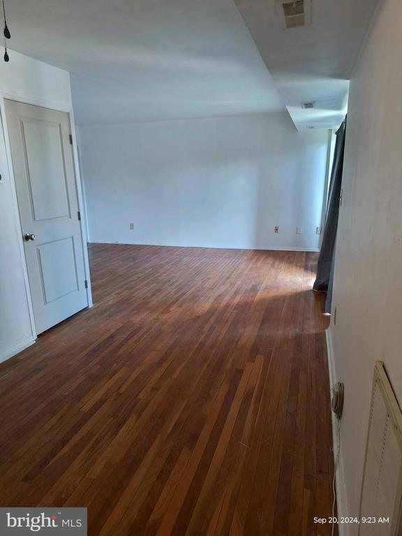 Building Photo - 5538 Karen Elaine Dr