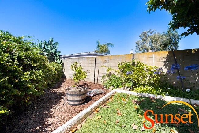 Building Photo - 4784 Mt Durban Dr
