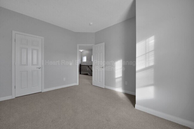 Building Photo - 5635 Holly River Ave