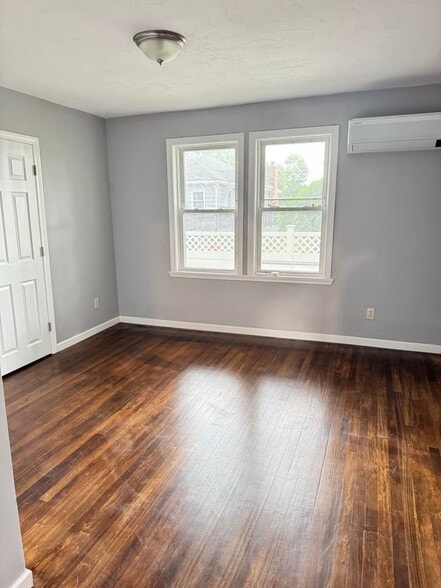 bedroom2 - 3 Morris St