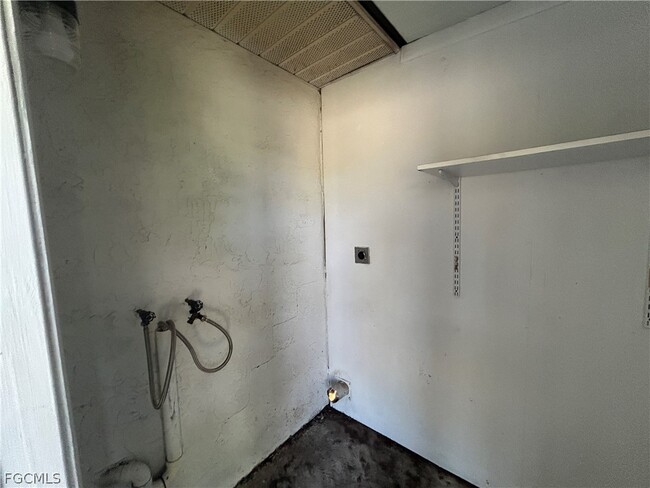 Building Photo - 17380 W Carnegie Cir