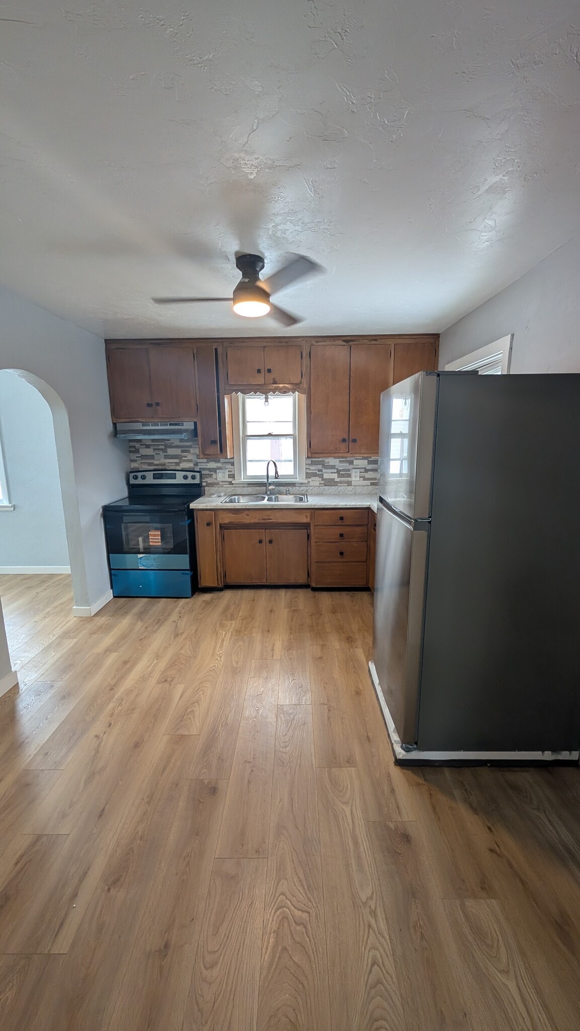 Building Photo - 1545 7th St