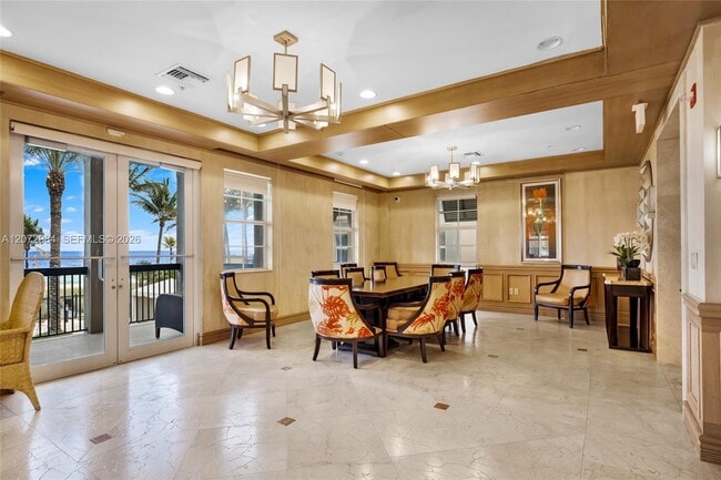 Building Photo - 4445 El Mar Dr