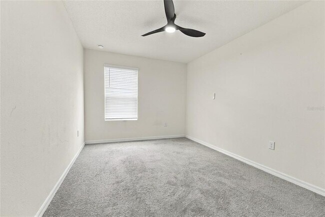 Building Photo - 5166 SW 48th Ln